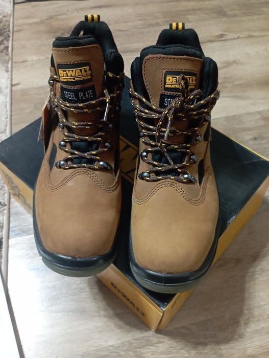 DeWalt работни обувки