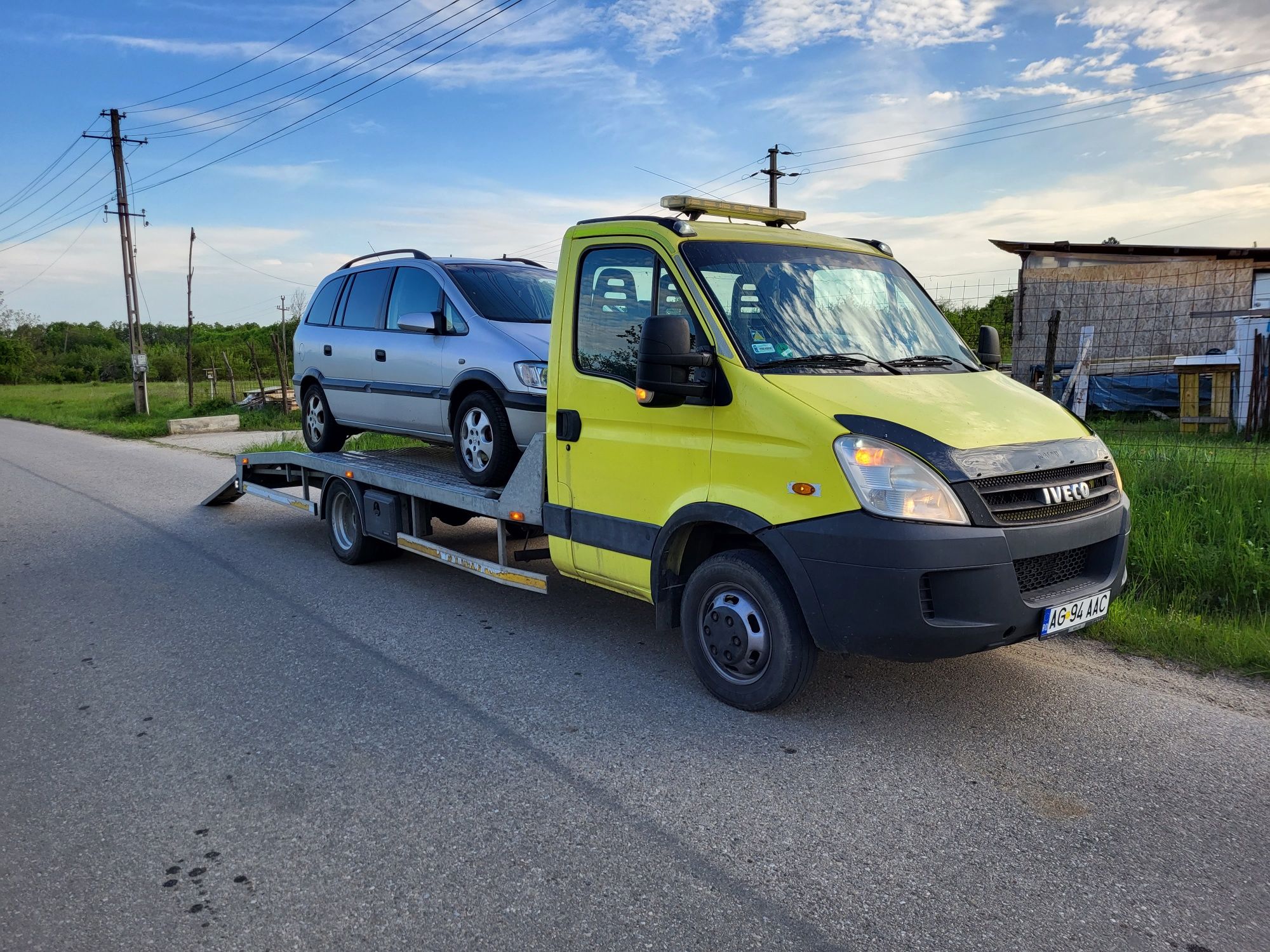 Tractari auto, platforma  NON STOP 24/7 Pitesti ,Mioveni,Autostrada A1