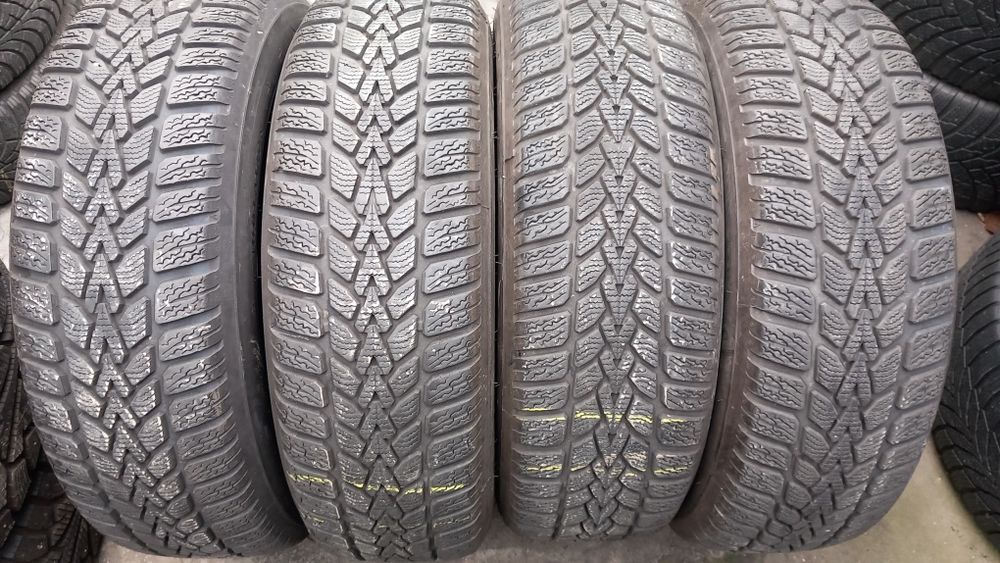 185/65r15 iarnă marca Dunlop an 2021 preț 160 lei bucata