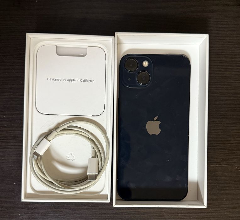 Iphone 13 (цена по договаряна)