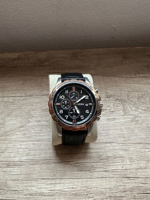 Часовник Fossil FS4545