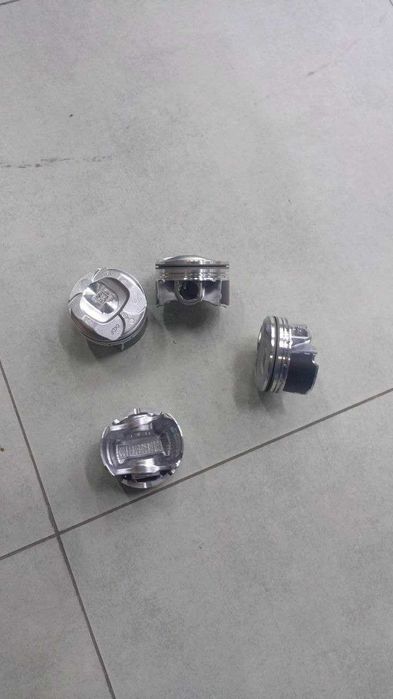 Поршень ЖАК JS6 учун