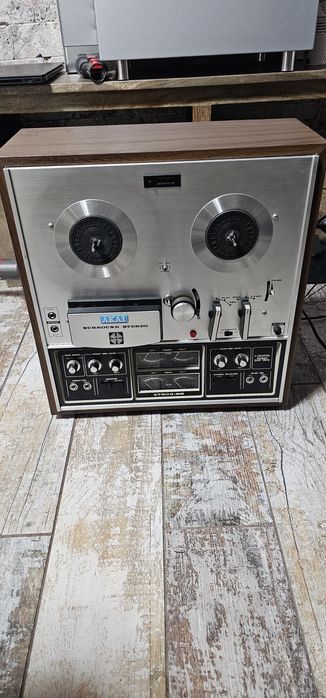 Magnetofon akai 1730dss intr-o stare perfecta