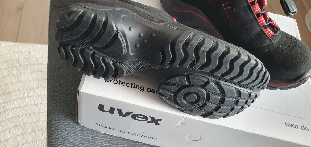 Uvex 36.bocanci de lucru ca nou