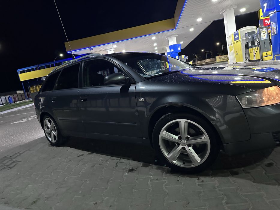 Audi A4 b6 , 1.6 benzina!!
