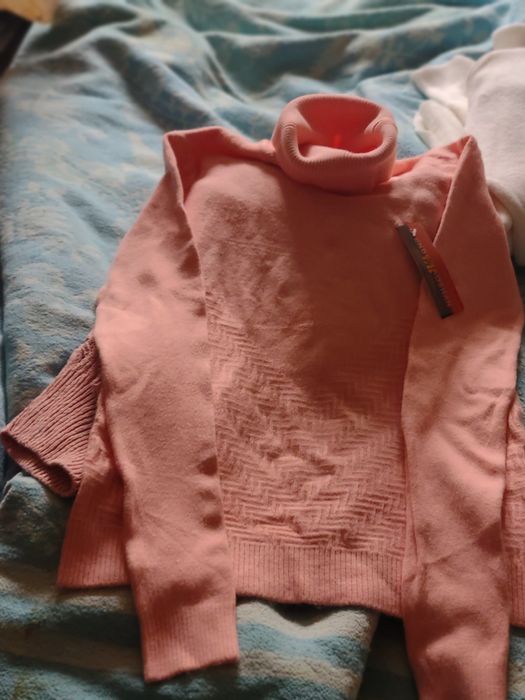 Ново поло с етикет