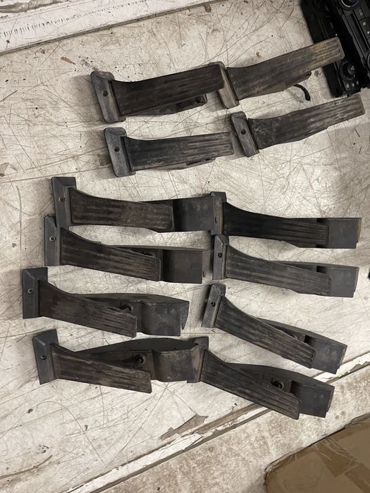 Pedala acceleratie bmw e90 e91 e92 e93 e81 e87 e60 e61 f10 f11