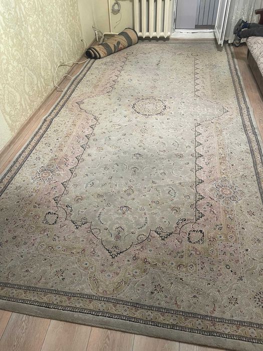 ковер 2*4  б/у продам