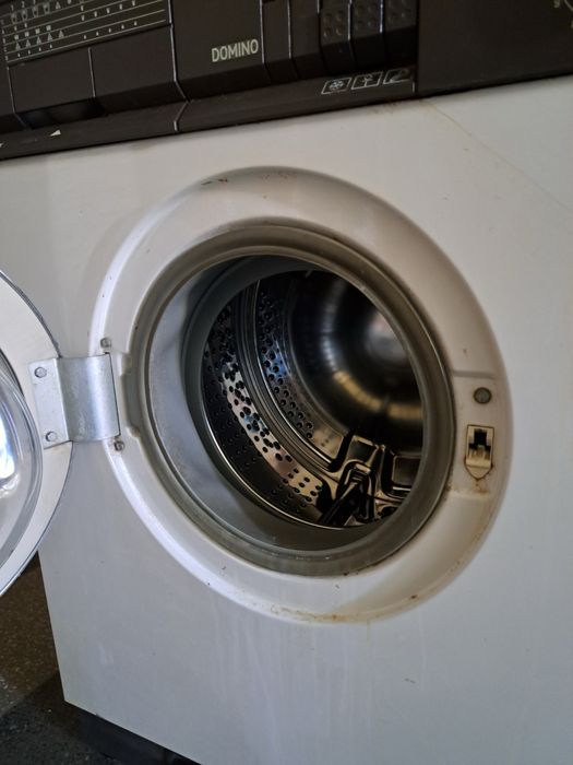 Пералня Candy Domino