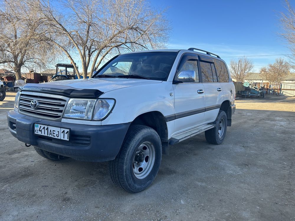 Toyota Land Cruiser 105