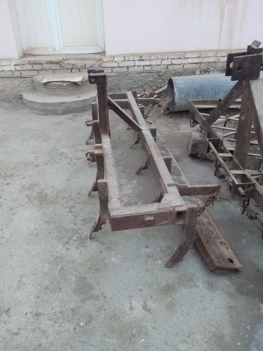 Чизел сотилади ..