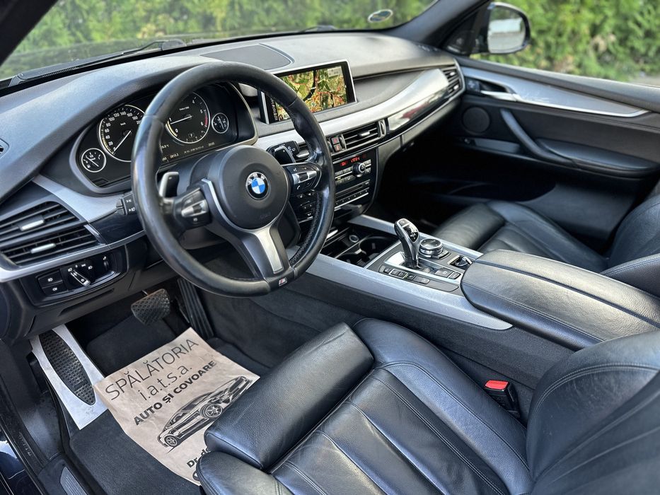BMW X5 F15 2015 M-Packet/Panorama/HarmanKardon/Laser Variante Auto + -