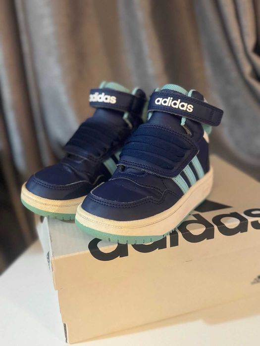 Маратонки Адидас 25 номер - 35 лв Adidas