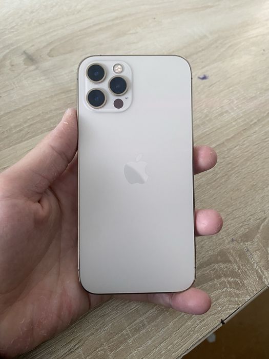 Iphone 12 pro srochni sotiladi