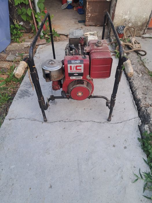 Трифазен агрегат за ток Briggs & Stratton 11 hp