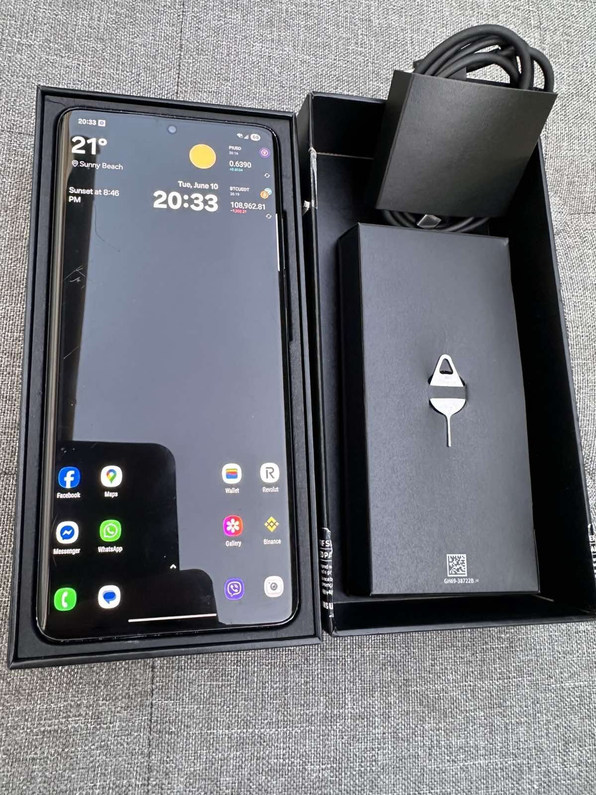 Samsung S21 Ultra 12GB RAM 256 GB Phantom black
