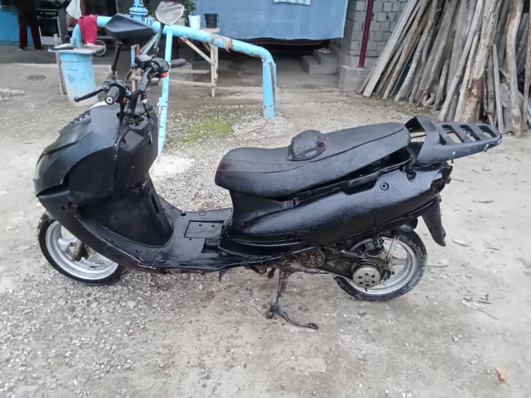 Skuter sotilad 80bukli