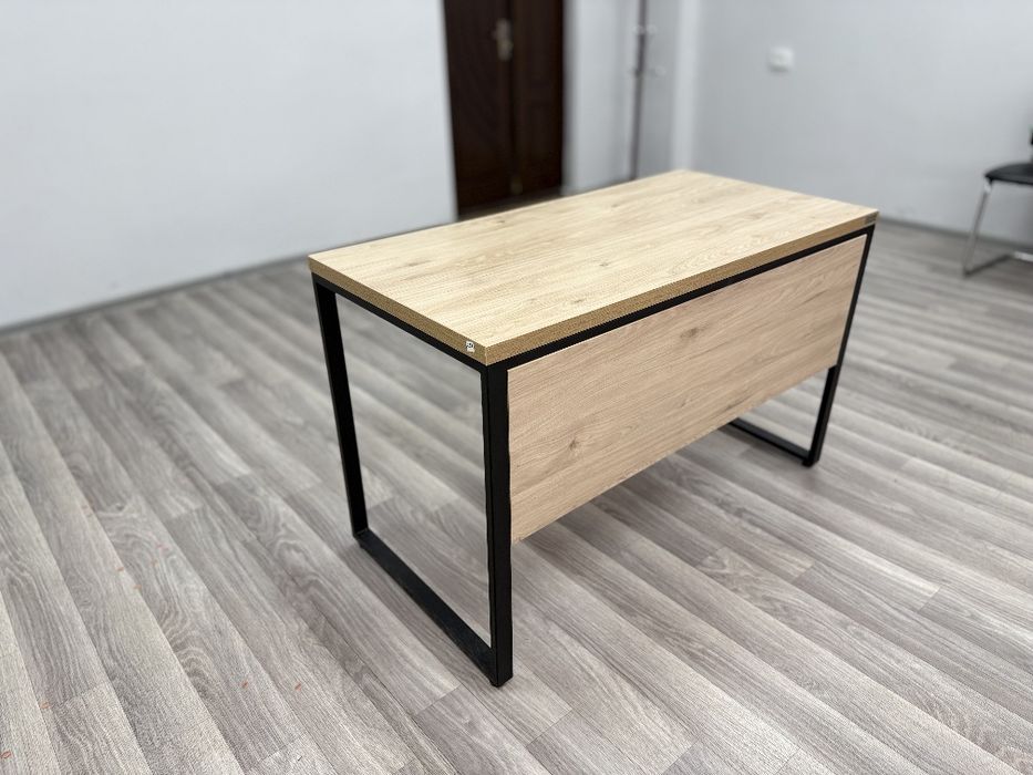 Офисные столы / Лофт столы