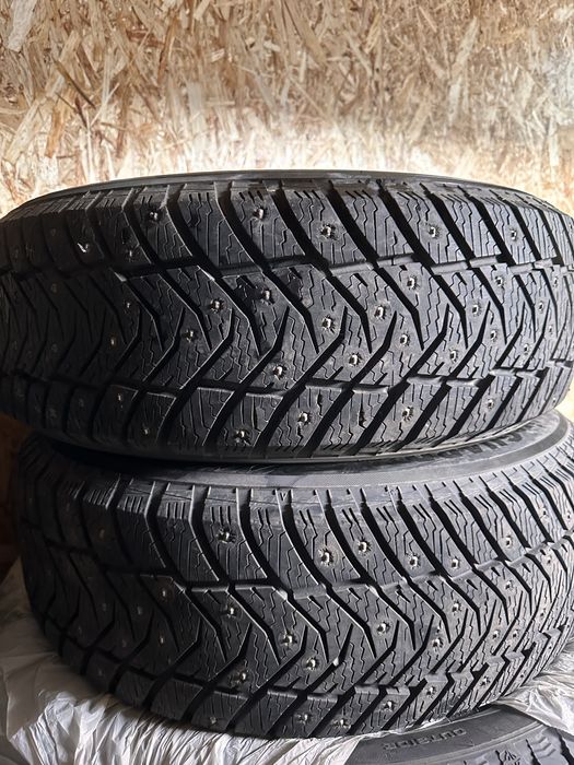 Продам резину 215/60/16  24 год состояние отличное