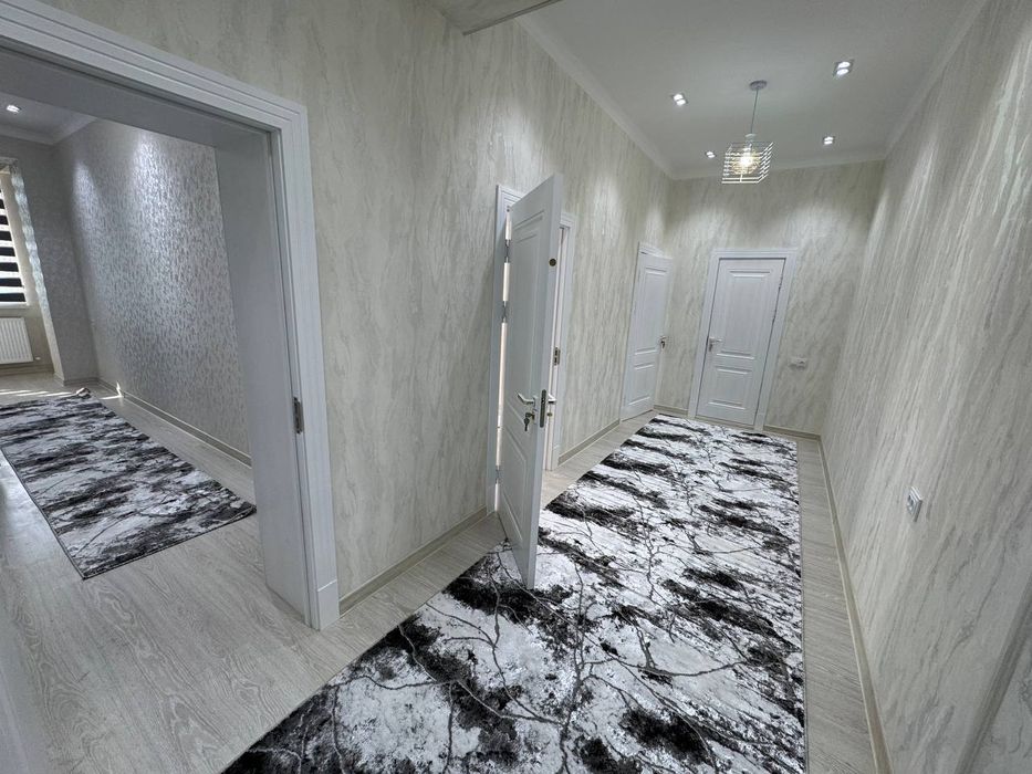 2 xonalik tayyor kvartira sotiladi 7qavatlik g'ishtlik dom.