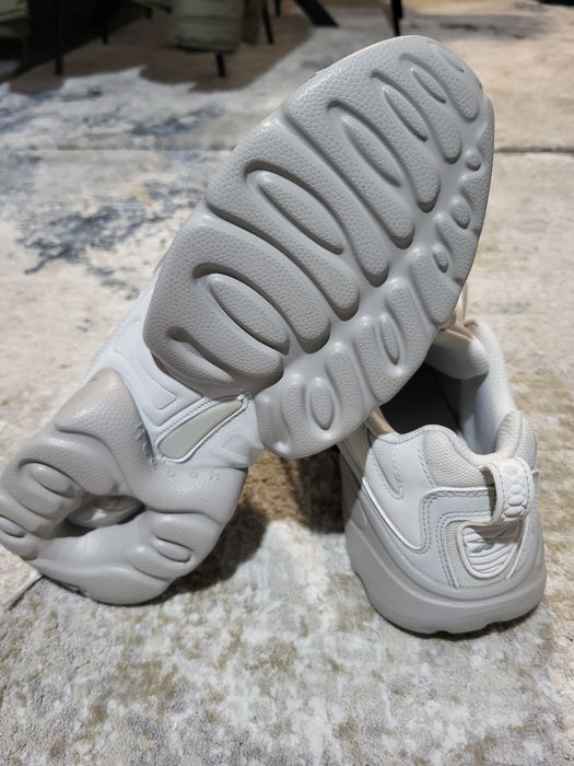Adidași reebok trainers