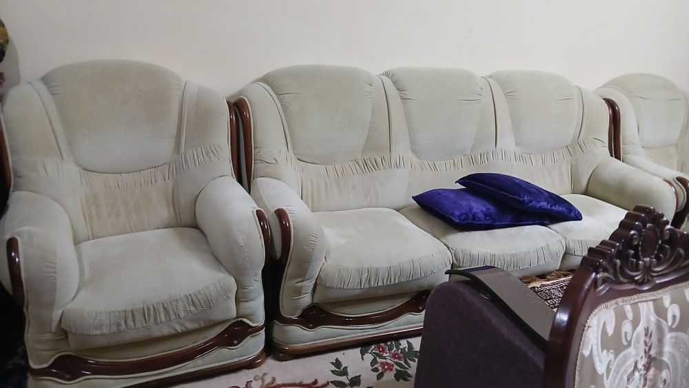 Диван кресло сотилади