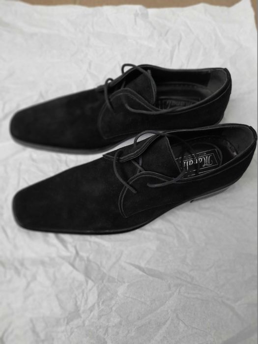 продам мужскую обувь