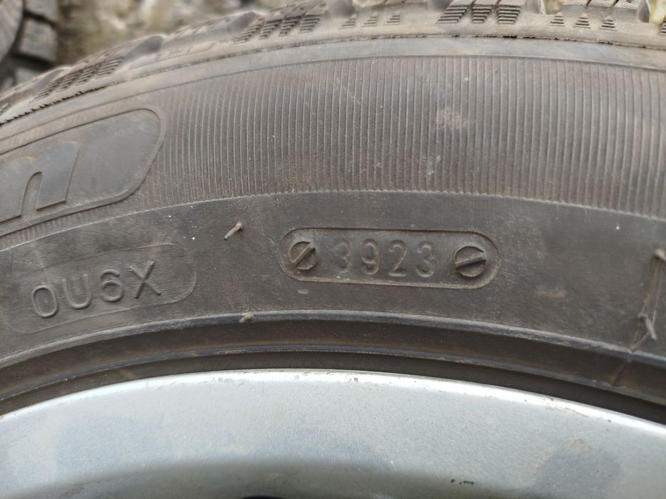 Джанти  със зимни гуми 16 5х120 ет20