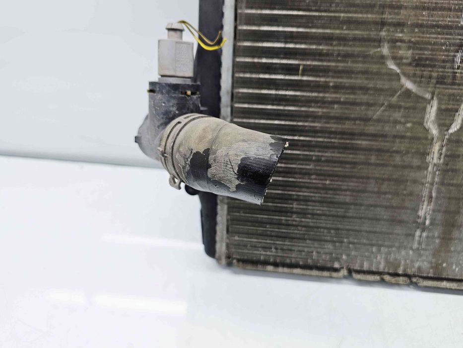 Radiator apa Volkswagen Jetta 3  (1K2) [Fabr 2005-2010] OEM 1.9 TDI BX