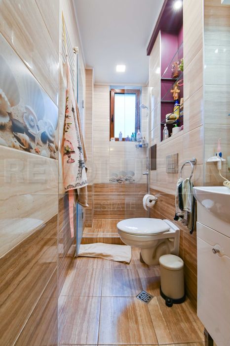 Продава се Тристаен апартамент в София, Изток - 149 кв.м за 1643 €/кв.м - Снимка #16