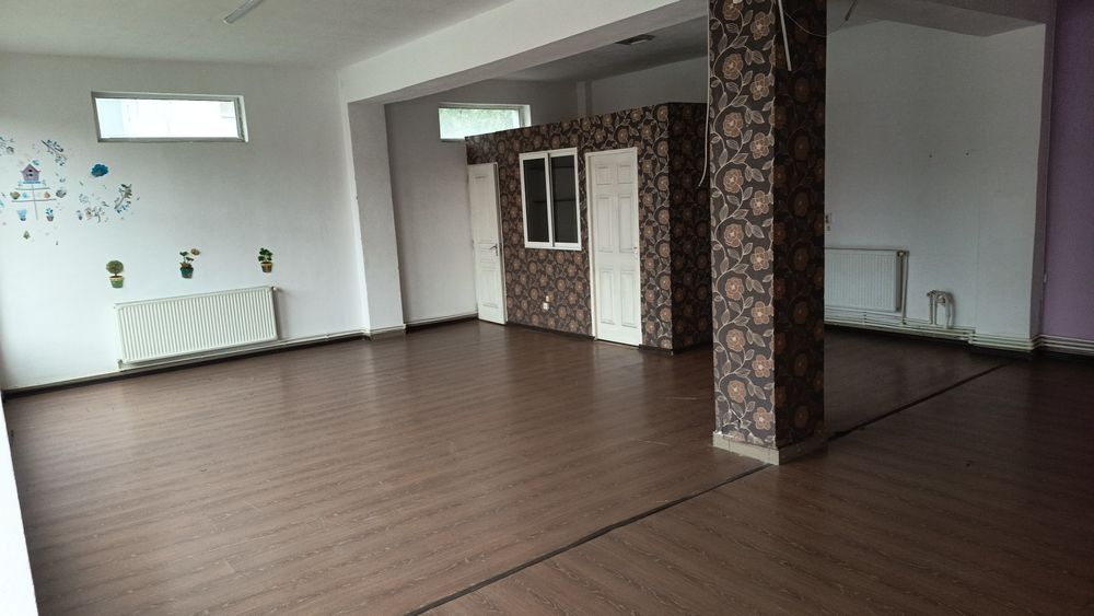 Închiriez spațiu comercial de 70 m2  in ROVINARI
