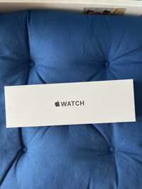 Apple watch SE 40 mm starlinght