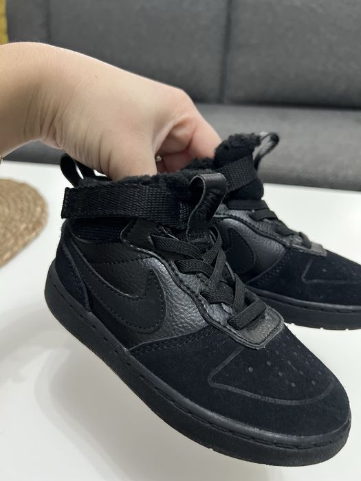 Детски зимни обувки NIKE Court Borough