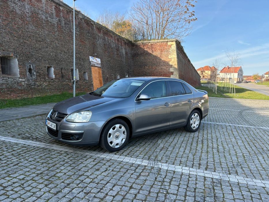 VW JETTA Berlina Full Extrase Piele Navi Cod Motor AZV Se oferă fiscal