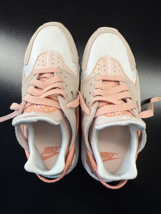 Дамски обивки Nike Air Huarache 36.5