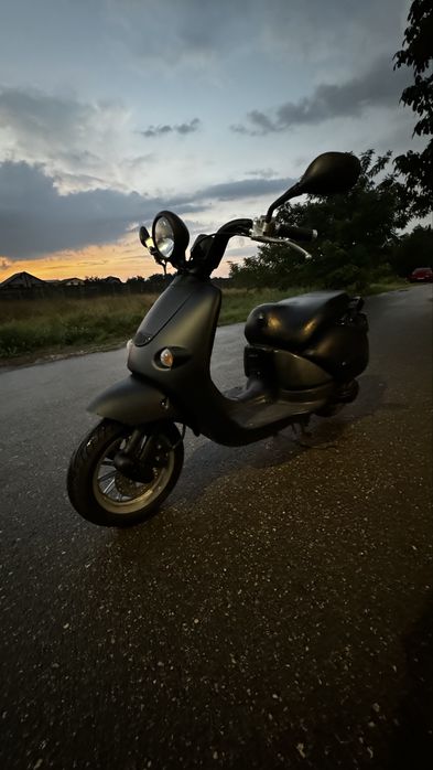 Vand Aprilia Mojito reconditionat, nu vespa, sym, honda