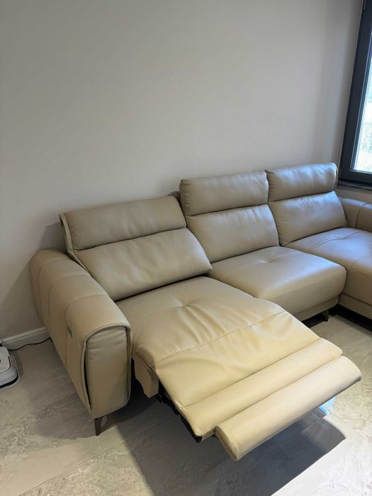 Кожен ъглов диван с лежанка НОВ