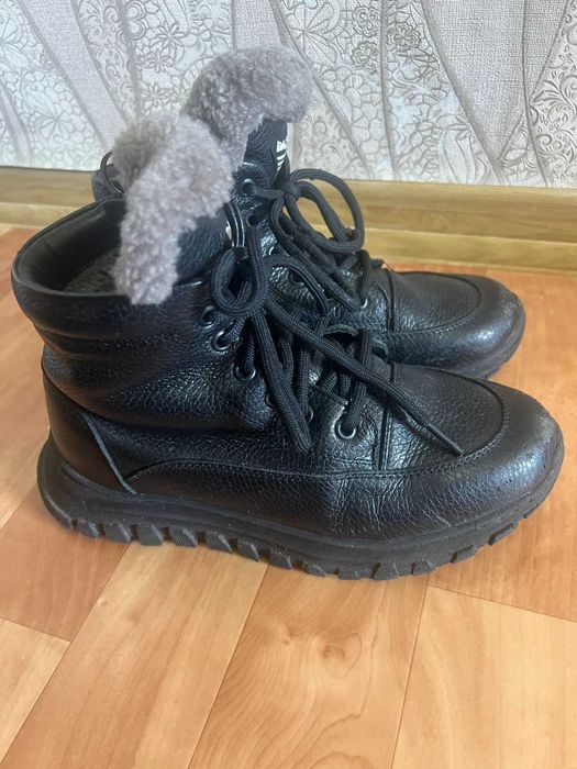 продам сапоги подростковые