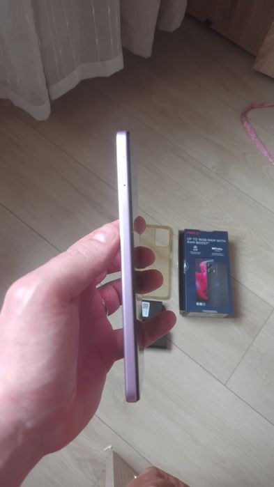 Motorola G24 8+128GB Căști wireless Xiaomi cadou