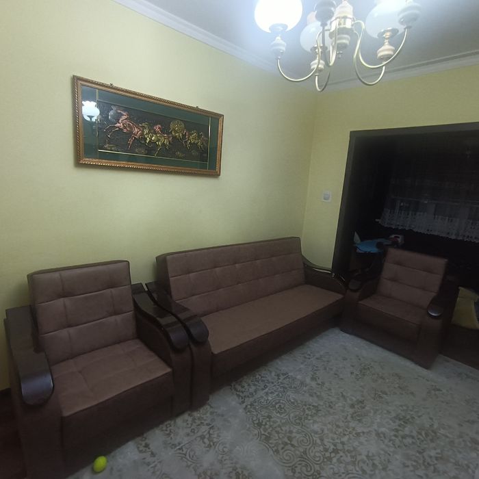 Продаю Диван раскладной  и два кресла, новые   очень удобные