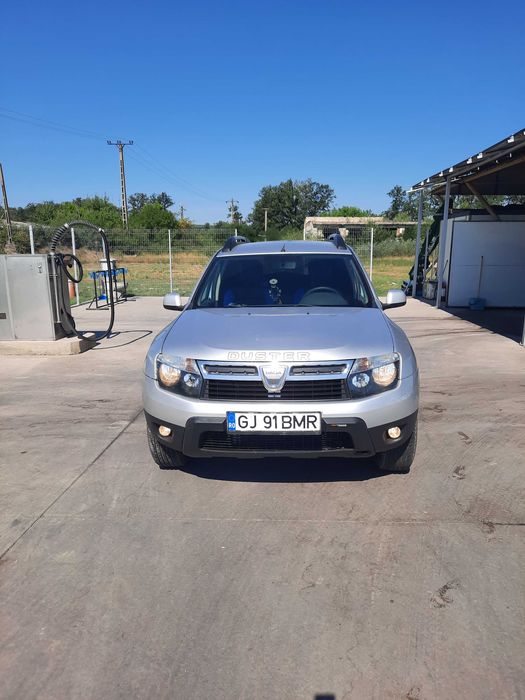 Vand  dacia duster impecabil