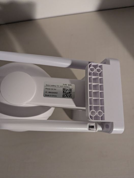 Cameră de supraveghere chinezesc panou solar - bun pentru zone izolate