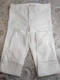 Jeanși albi, mărime 40, noi