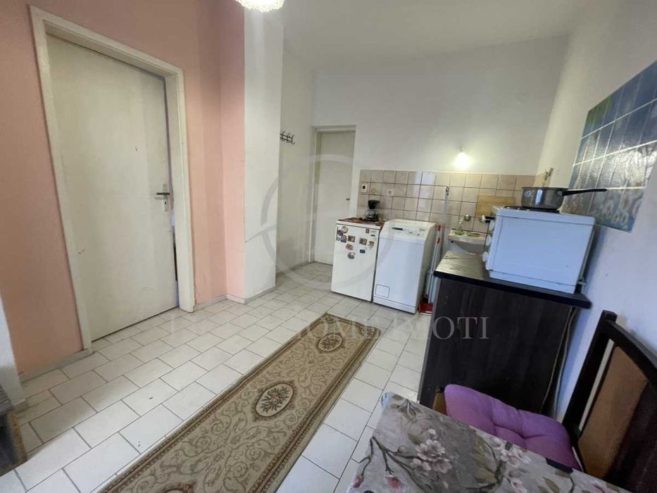 Продава се Двустаен апартамент в Пловдив, Съдийски - 30 кв.м за 1700 €/кв.м - Снимка #2