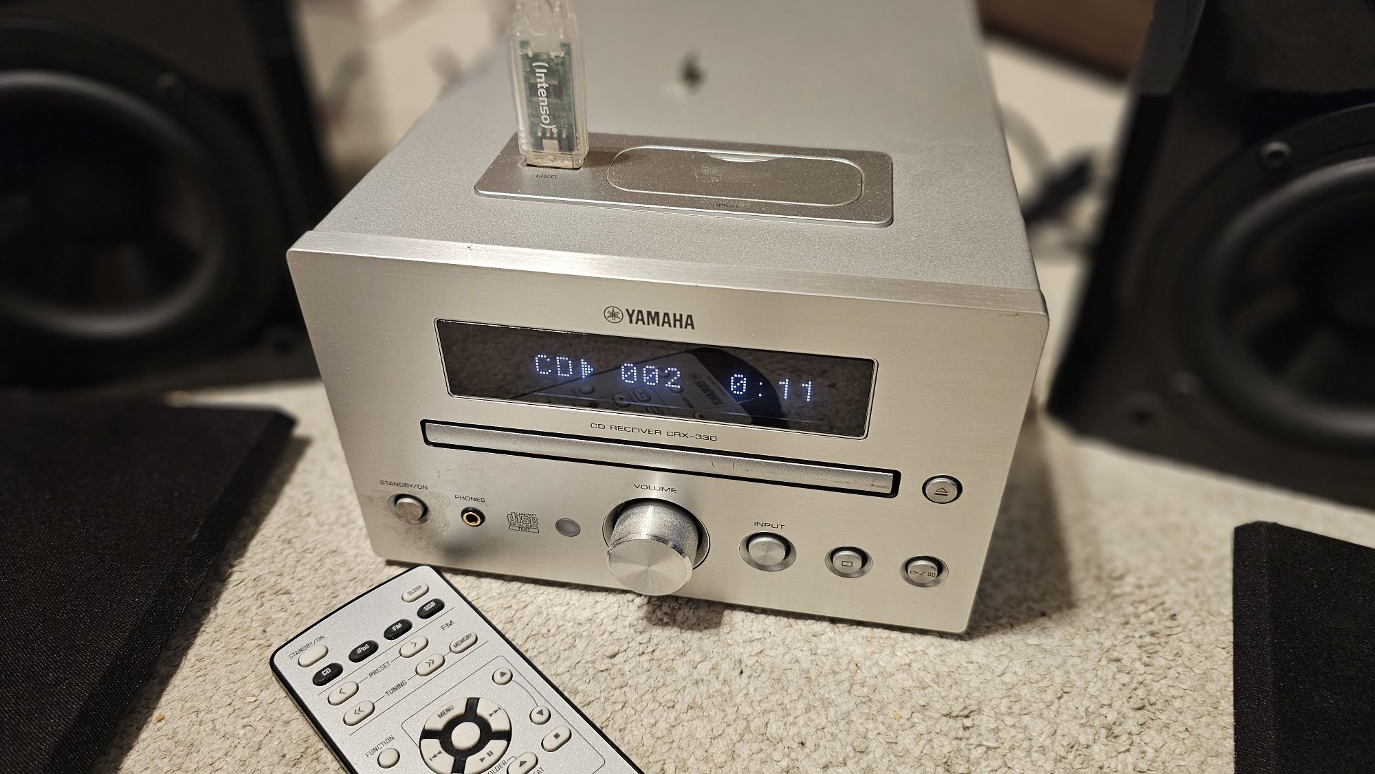 Amplificator, amplituner, usb si cd Yamaha CRX-330 cu telecomanda