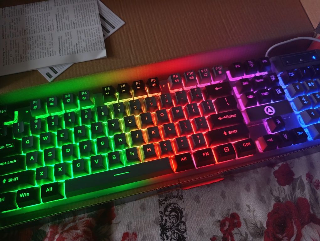 Vănd Tastatură cu iluminare