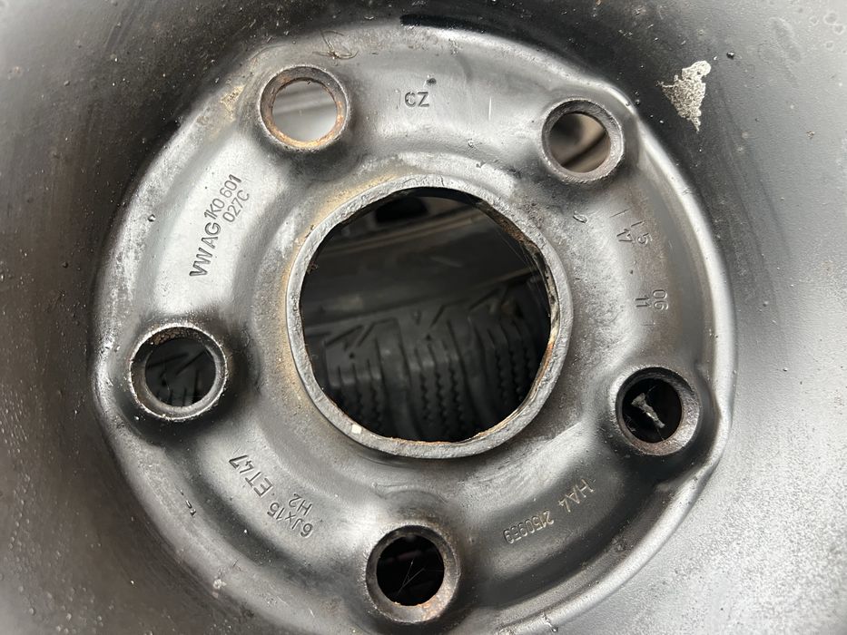 Jante tabla Skoda-Golf 5x112 cu cauciucuri iarnă stare foarte bună