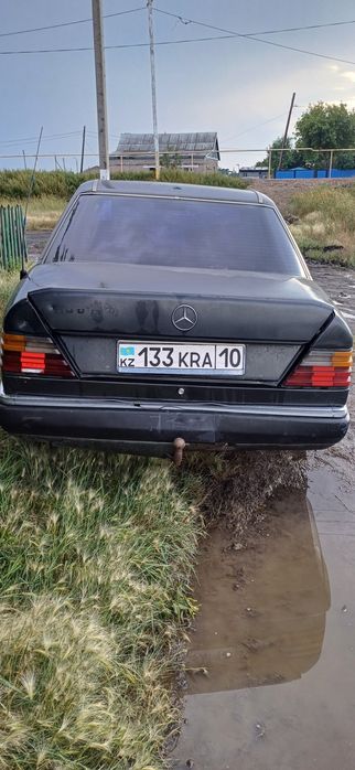 Мерседес 124 на запчасти
