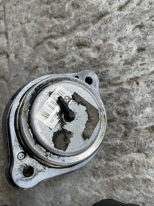 Тампони мотор  BMW E46 4x4