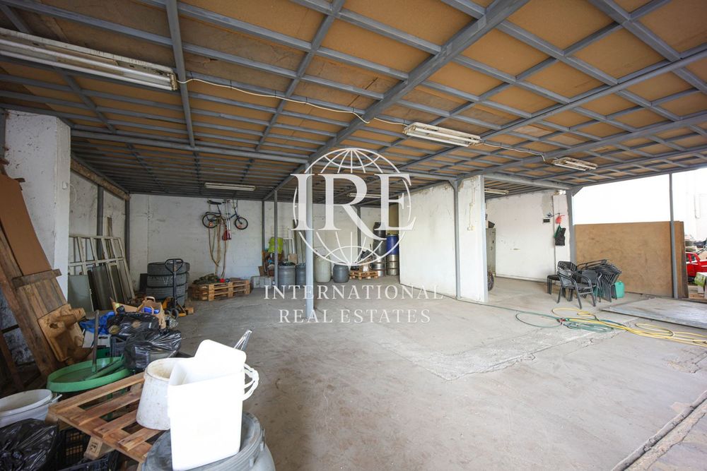 Склад в Добрич-Промишлена зона - Север площ 365 цена 184000